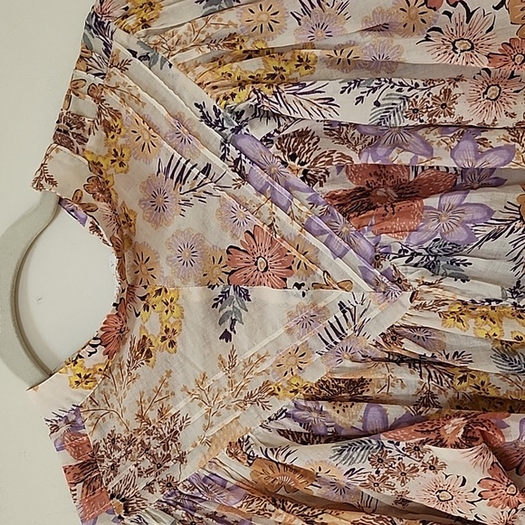 Anthropologie Karlie Floral  Puff Sleeve BOHO Pleat Top Pastel Size Small - Picture 12 of 16